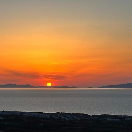 Sunset Paradise Oia Appartement Buitenkant foto