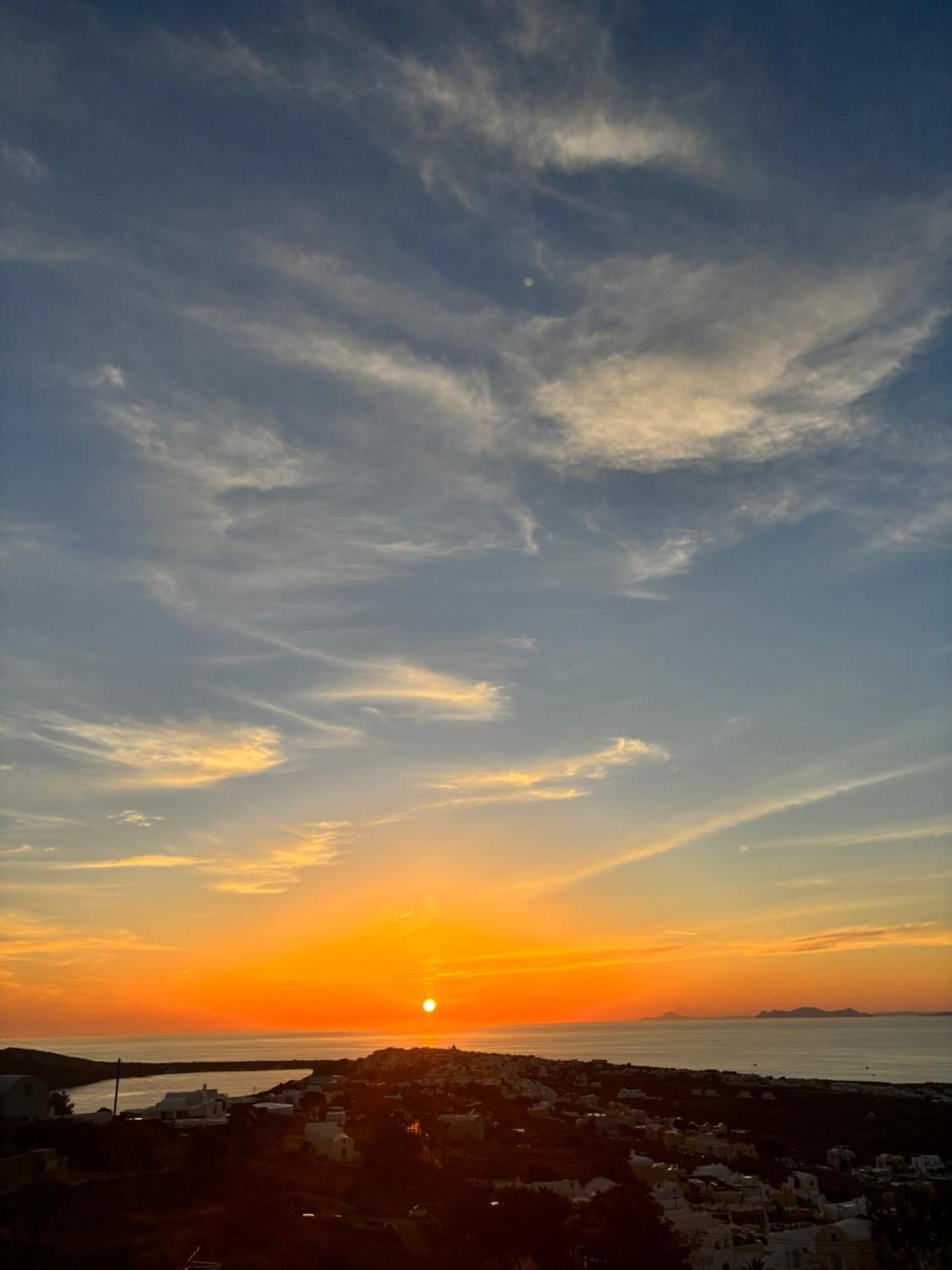 Sunset Paradise Oia Appartement Buitenkant foto